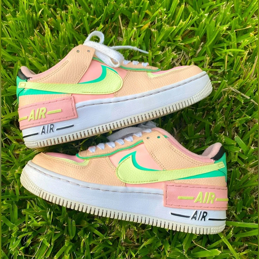 Women's Nike Air Force 1 Shadow Arctic Punch - Picture 1 of 5